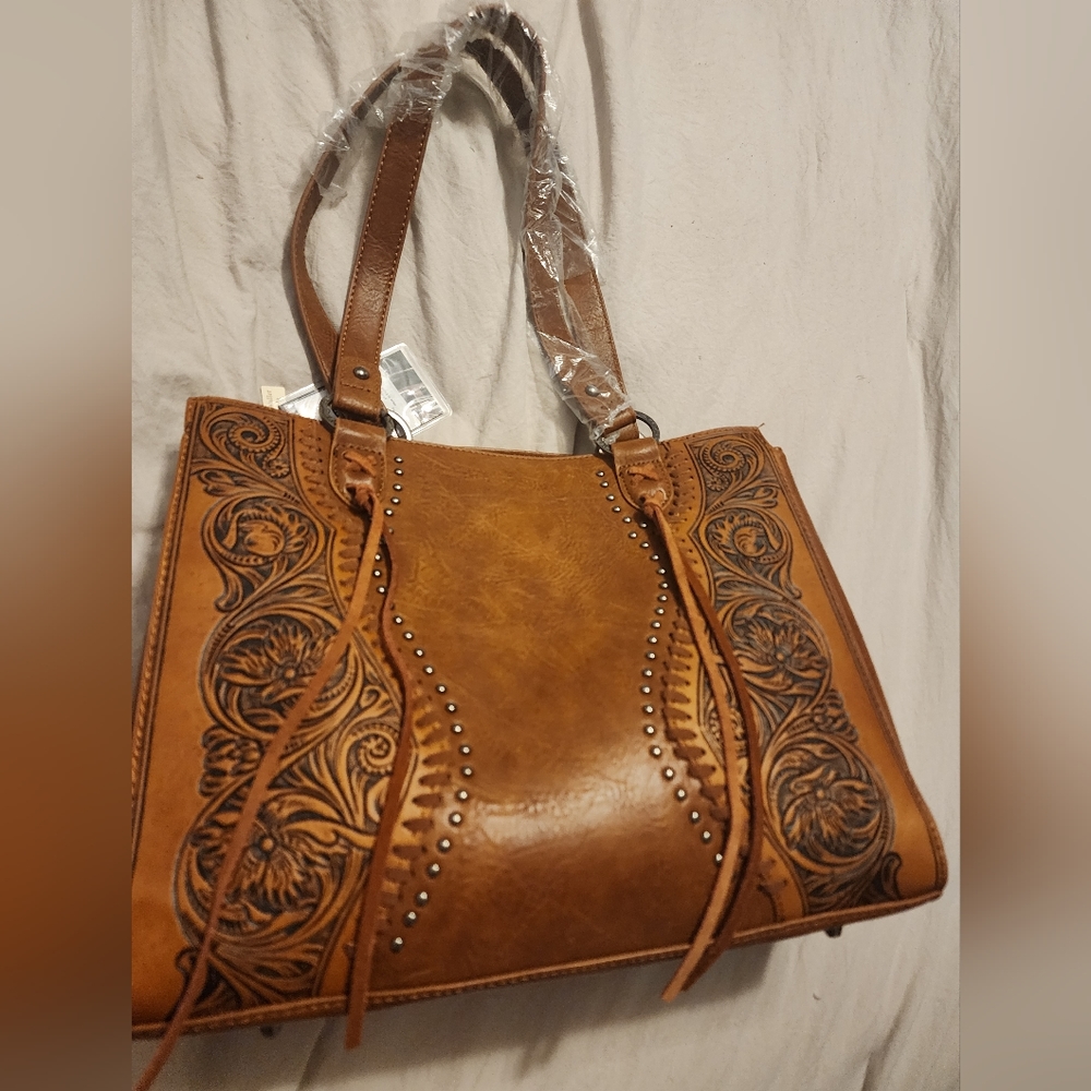 New! Concealed to carry western purse